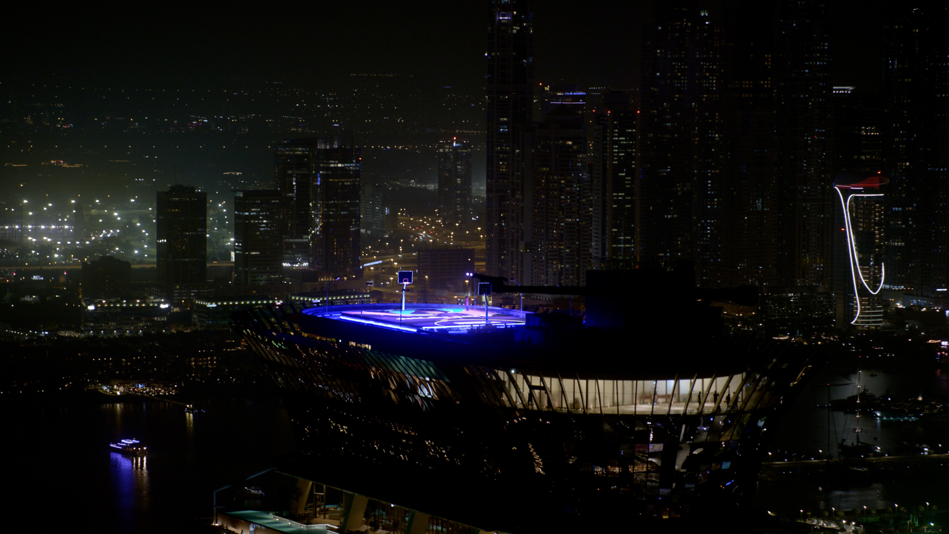 ADIDAS_30s_395_1920x1080