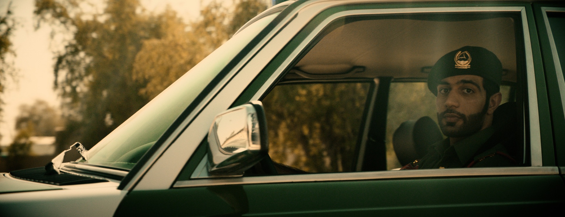 DUBAI_POLICE_teaser_220113_supers_master_anamorph275